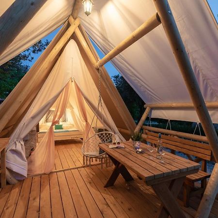 Eco Glamping- Fkk Nudist Camping Solaris Poreč Exterior foto