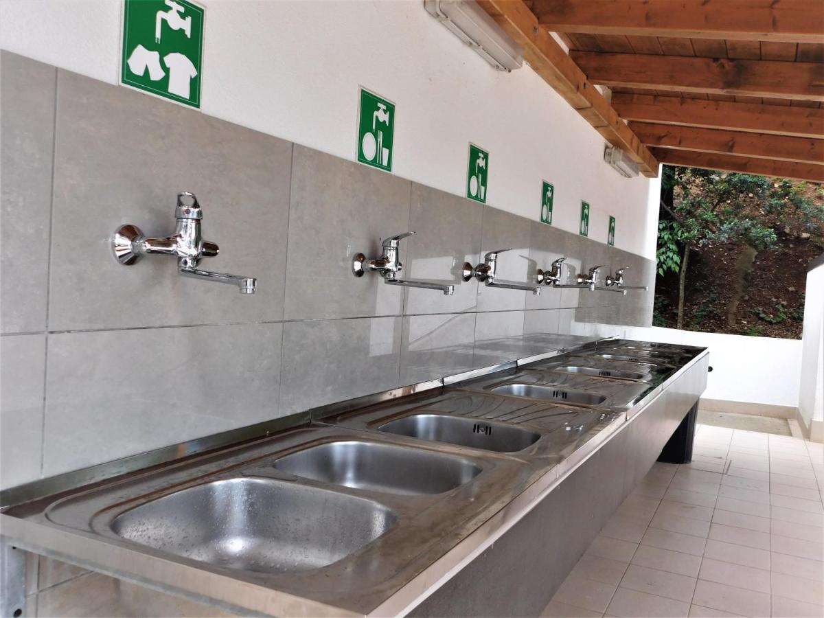Eco Glamping- Fkk Nudist Camping Solaris Poreč Exterior foto