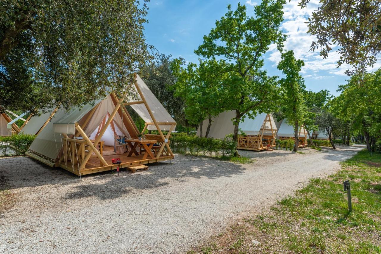 Eco Glamping- Fkk Nudist Camping Solaris Poreč Exterior foto